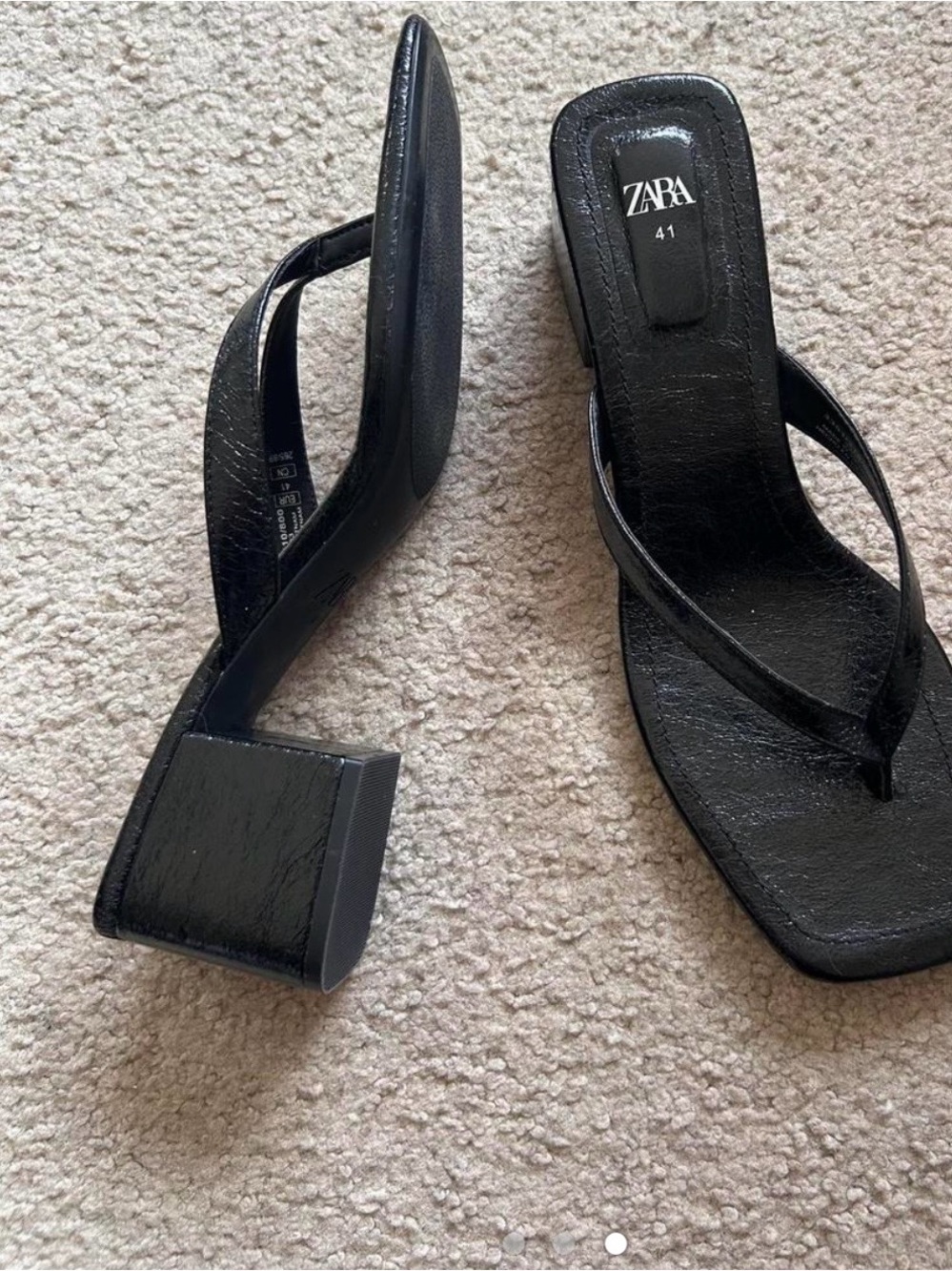 Zara Black Square-Toe Block Heel Thong Sandals - Picture 2 of 3